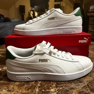 Clyde Core Foil Men's Sneakers white Sz 9 (Pre-Owned)